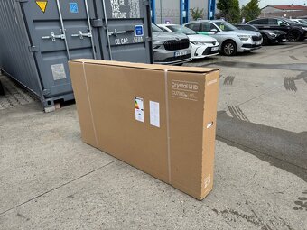 SAMSUNG chytrý televizot 65” CU7100 UHD 4K HDR - 8