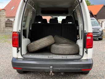 VW Caddy 2.0tdi Long / Maxi / 5mist / tažné / 1. Majitel - 8