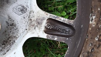Lité disky 15" Renault - 8