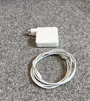 CTO Apple MacBook Pro 13 2018, i7,16GB, 256 GB - 8