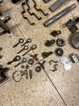 Různé díly babetta - 8