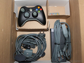 Microsoft Xbox 360 Elite 120GB Antracit - kompletní balení - 8