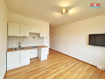 Pronájem bytu 1+kk, 18 m², Karlovy Vary, ul. Fibichova - 8