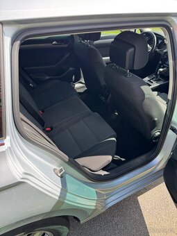 VW Passat B8 2.0 TDI DSG 110kw,model 2022,Naj 169tKm - 8