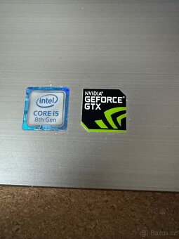 Lenovo ideapad 330-15ich - 8