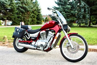 Suzuki Intruder 800 - 8