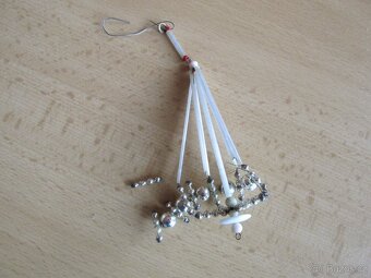 HISTORICKÉ VÁNOČNÍ OZDOBY – ŠIŠKY - 8