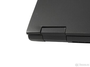 Hp Zbook Fury 17 G8 17.3" i7, 32gb ram, 1Tb nvme, RTX A3000 - 8