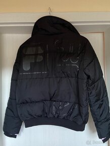Bunda FILA vel M - 8