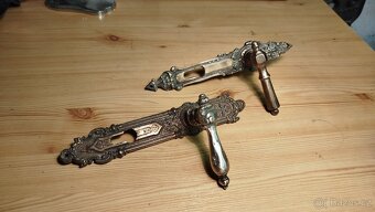 Mosazné kování - 8