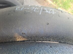 Pneumatiky Pirelli 125/70-17 jeta pár kol - 8