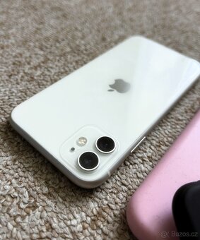 Apple Iphone 11 64GB krásný bílý ✅ bat: 100% - SUPER STAV - 8