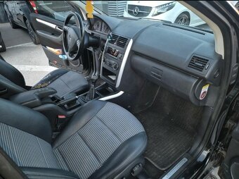 Prodám Mercedes-Benz A 170 benzin. - 8