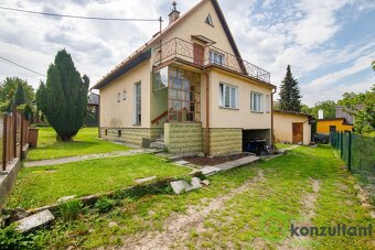Rodinný dům 204 m2, pozemek 702 m2, oblast Kramolišov, ulice - 8