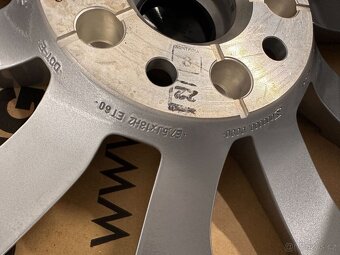 7T0601025EOriginal alu kola VW T7 Toshima r18 - 8