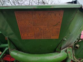 Rozmetadlo průmyslových Hnojiv Amazone - 8