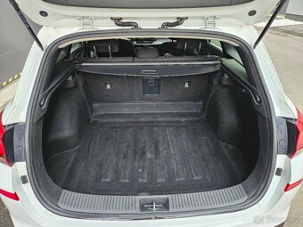 Hyundai i30 kombi 1.6crdi 85kw r.v 3/2021kamera 2x klič -ČR - 8