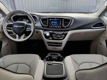 Chrysler Pacifica 3.6 Ehybrid DVD ACC 360° kamera (č.1080) - 8