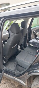 Prodám Škoda Yeti 2.0TDi 4x4, koupeno v ČR - 8