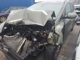 Kia Carens č. 17035 - 8