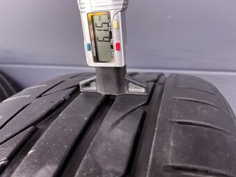 Originál Škoda Superb 235/40 r19 Bridgestone - 8