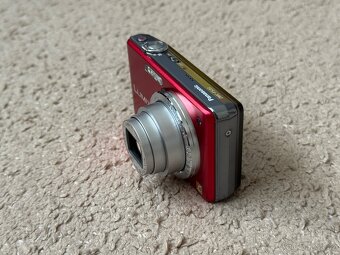 Panasonic Lumix DMC-FS33 a DMC-FS30 - 8