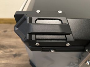 Zadní motokufr TopCase 45L nebo 55L hliníkový - 8