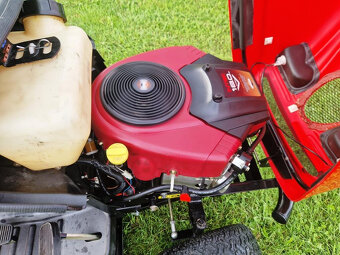 Zahradní traktor, traktůrek AGS, SECO, STARJET, motor Brigg - 8
