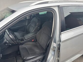 Škoda Superb III 2.0 TDI 4×4 DSG – ACC, DCC, Tažné - 8