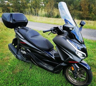 HONDA FORZA 125 SE - 8