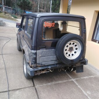 Suzuki Samurai 1,3 - 8