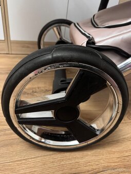 Kočárek Junama Diamond - 8