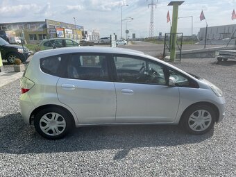 HONDA JAZZ 1,4i-VTEC 73kW ČR serviska LPG r.v.06/2010´ - 8