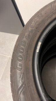 4ks Letní pneu 215/55 R17, Goodyear (2ks), Hankook (2ks), 6m - 8