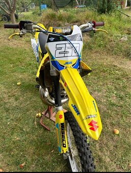 Suzuki RM 250 2003 - 8