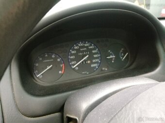 Honda civic coupe 6g 1.6i 81.500km najeto - 8