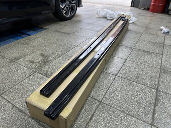 Octavia 4 RS Boční prahové lišty - 8