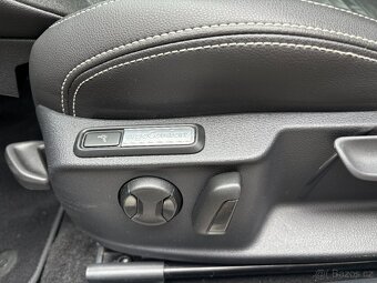 VW Passat B8 Elegance 2.0TDI 110kW DSG Matrix ACC Tažné Navi - 8