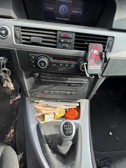 BMW 320i - vada motoru - 8