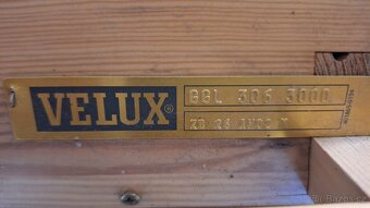 Vyklápěcí střešní okna Velux 78×118cm - 8