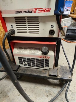 svářečka co2 Fronius - 8