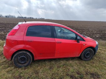 Fiat Punto 1,2 - 8