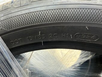 Letni pneu BMW X7 R 22 - 8