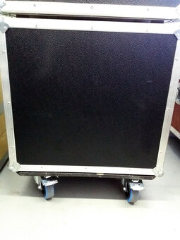 Touring rozváděč 1x 400V/63A, 5x 400V/32A, 7x 230V/16A case - 8