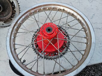 Zadní kola čz motocross 980 981 - 8