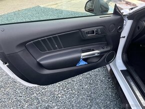 Ford Mustang 5.0 V8 310kw model 2017 do provozu 2018 - 8