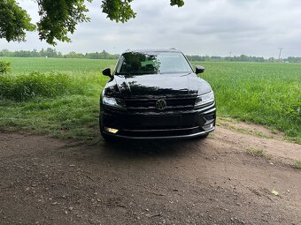 VW Tiguan 2,0 TSI 132 KW 4x4 - 8