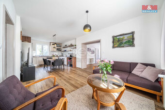 Prodej rodinného domu, 266m², Mirošov, ul. Skořická - 8