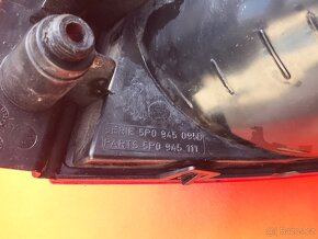 Seat Altea páté dveře barva L57Y, zadní světla - 8