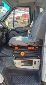 MERCEDES SPRINTER 311CDI VALNIK 7 MÍST - 8